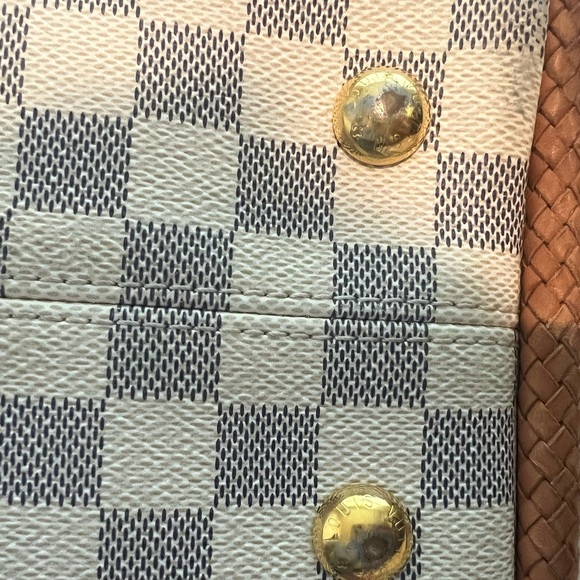 COPY - AUTHENTIC Louis Vuitton Propriano - Picture 7 of 16